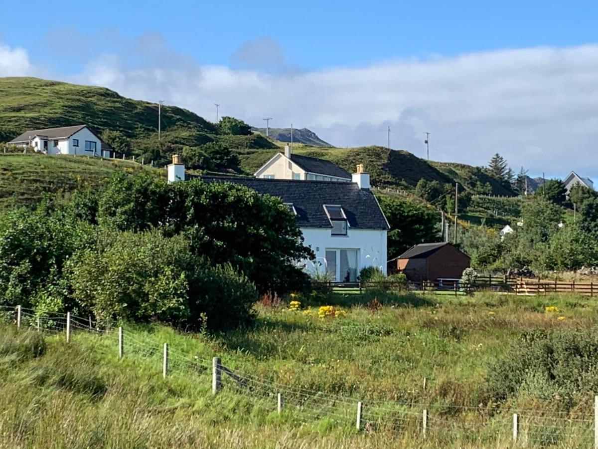 Driftwood Cottage Staffin Eksteriør billede