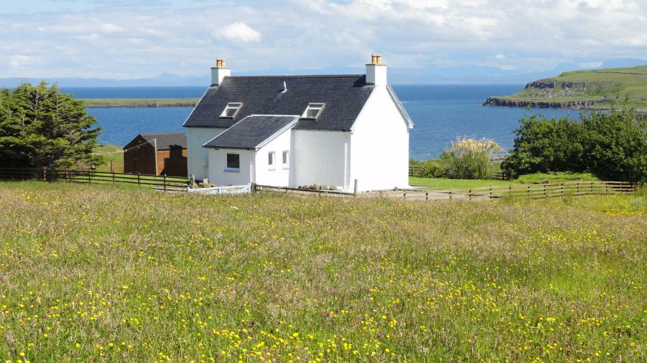 Driftwood Cottage Staffin Eksteriør billede